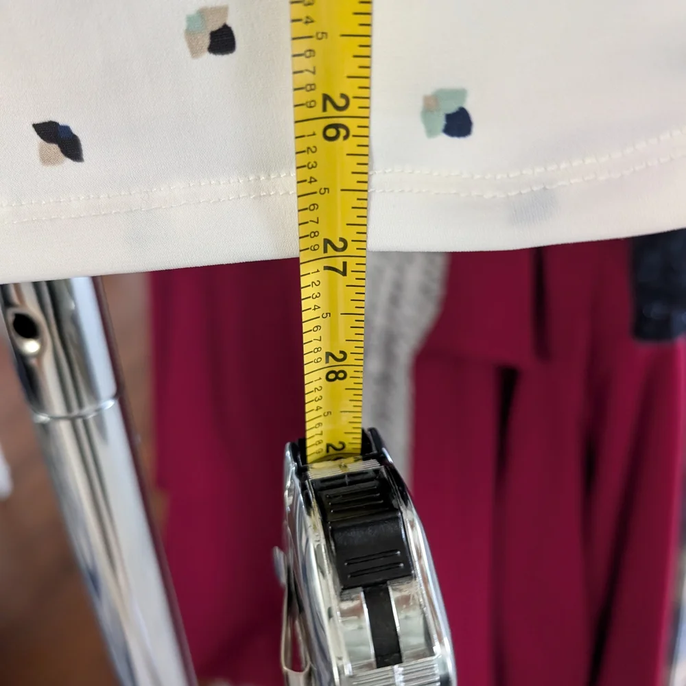 White Polka Dot Sleeveless Top - Picture 7 of 7